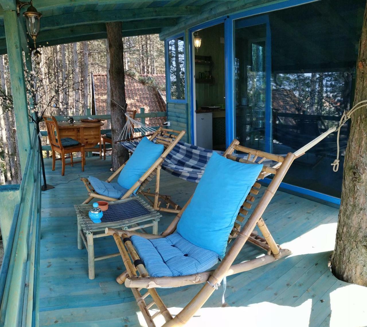 Guesthouse Bajka Vinci Exterior photo